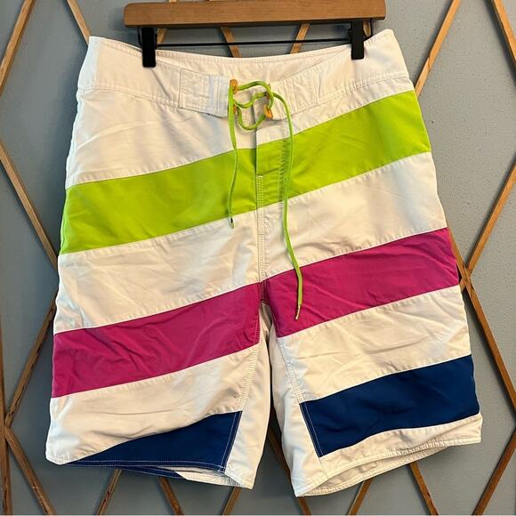 Reef Board Shorts - Picture 1 of 4